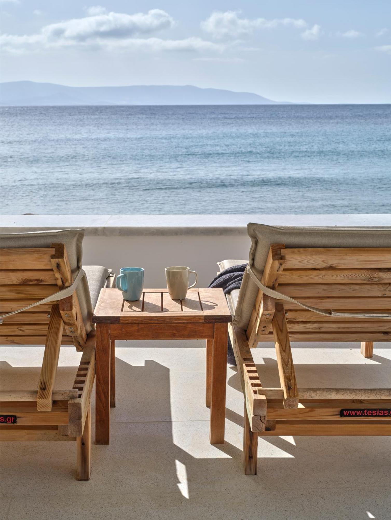 Magoo Suites Logaras Exterior foto
